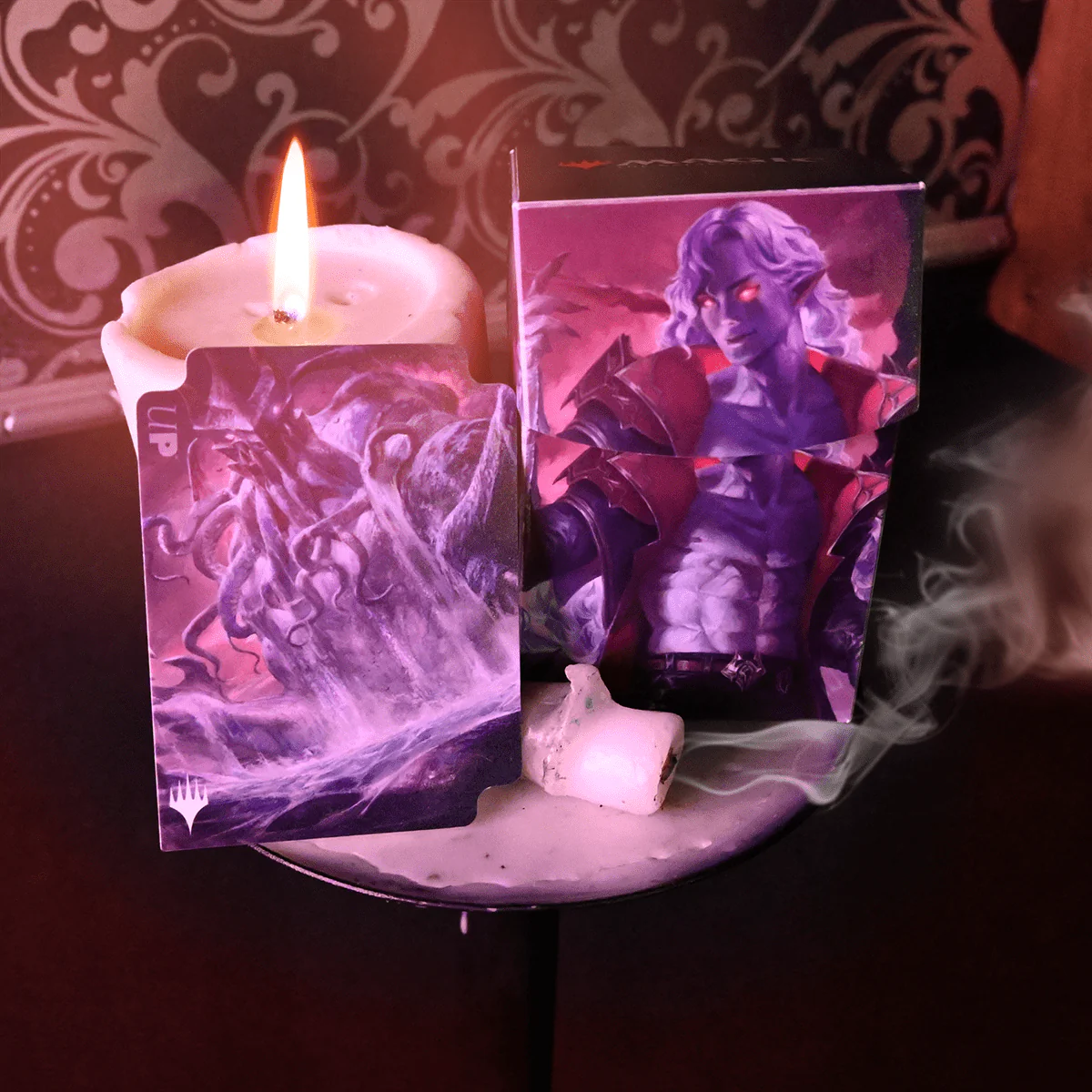 Innistrad: Crimson Vow Runo Stromkirk 100+ Deck Box for Magic: The Gathering - Image 3